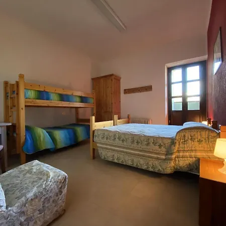 Della Luna Non è Un è Quello Che Cercavi