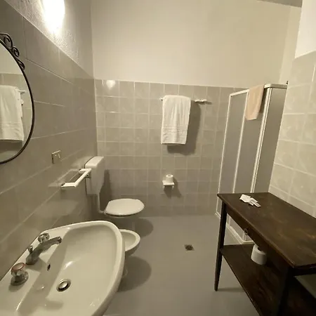 Della Luna Non è Un è Quello Che Cercavi Hotel *