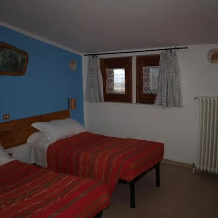 Della Luna Non è Un è Quello Che Cercavi Clavière