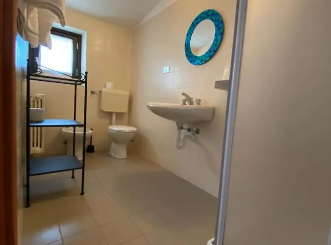 Hotel Della Luna Non E Un E Quello Che Cercavi Claviere