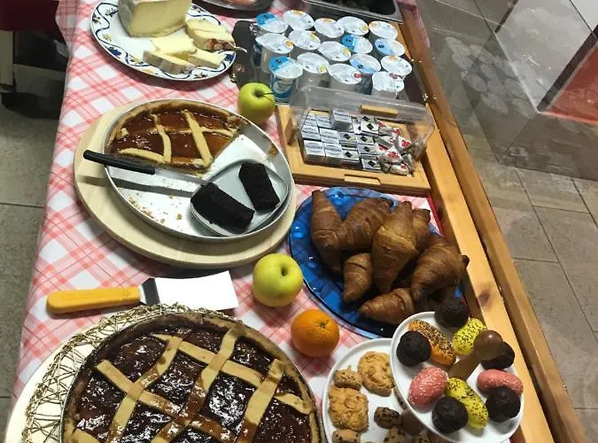 Della Luna Non E Un E Quello Che Cercavi Hotel *