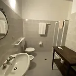 Della Luna Non E Un E Quello Che Cercavi Hotel *