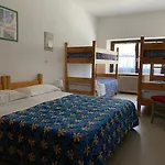 Otel Della Luna Non E Un E Quello Che Cercavi