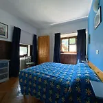 Otel Della Luna Non E Un E Quello Che Cercavi Claviere