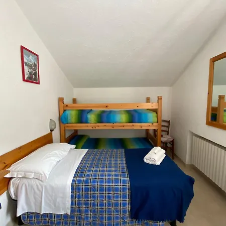 Della Luna Non E' Un E' Quello Che Cercavi Hotel Claviere