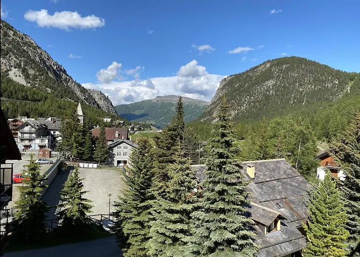 Della Luna Non E Un E Quello Che Cercavi Hotel